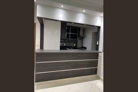 Apartamento à venda com 72m², 2 quartos e sem vaga