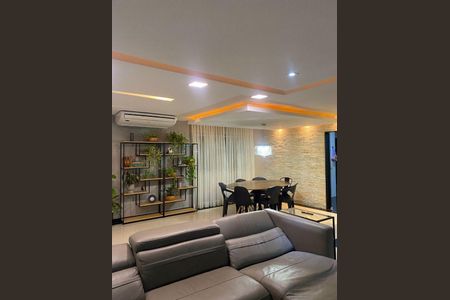 Casa à venda com 4 quartos, 336m² em Vargem Pequena, Rio de Janeiro