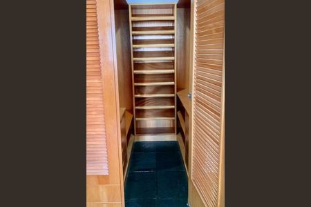 Apartamento à venda com 75m², 2 quartos e 1 vaga