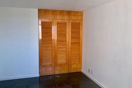 Apartamento à venda com 75m², 2 quartos e 1 vaga