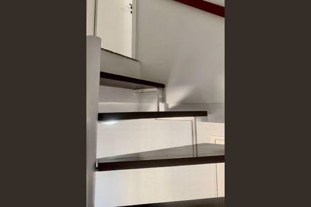 Apartamento à venda com 75m², 2 quartos e 1 vaga