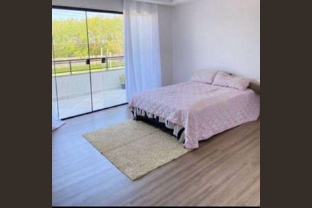 Casa à venda com 5 quartos, 270m² em Vargem Pequena, Rio de Janeiro