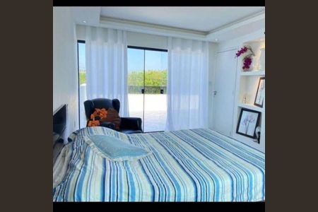 Casa à venda com 5 quartos, 270m² em Vargem Pequena, Rio de Janeiro