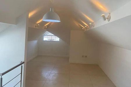 Casa à venda com 5 quartos, 280m² em Recreio dos Bandeirantes, Rio de Janeiro