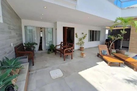 Casa à venda com 5 quartos, 280m² em Recreio dos Bandeirantes, Rio de Janeiro