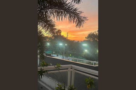 Casa à venda com 280m², 5 quartos e 2 vagas