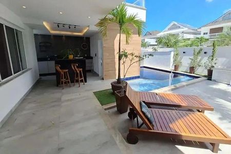 Casa à venda com 5 quartos, 280m² em Recreio dos Bandeirantes, Rio de Janeiro