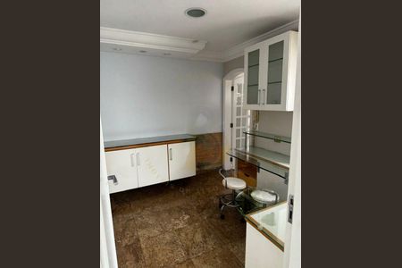 Apartamento à venda com 190m², 4 quartos e 3 vagas