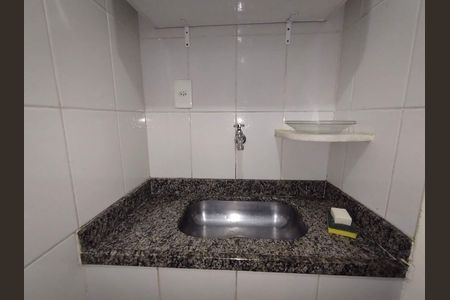 Apartamento à venda com 29m², 1 quarto e sem vaga