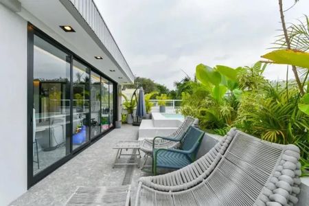 Apartamento à venda com 260m², 3 quartos e 3 vagas