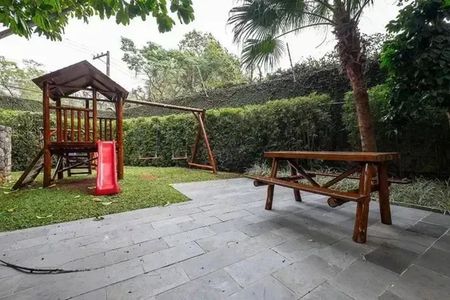 Apartamento à venda com 260m², 3 quartos e 3 vagas