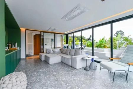 Apartamento à venda com 260m², 3 quartos e 3 vagas