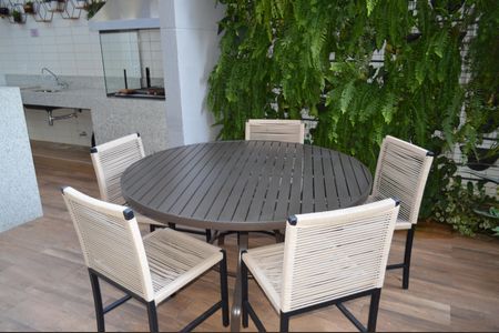 Apartamento à venda com 33m², 1 quarto e sem vagaÁrea comum