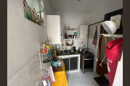 Apartamento à venda com 75m², 2 quartos e sem vaga