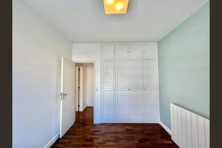 Apartamento à venda com 152m², 4 quartos e 2 vagas