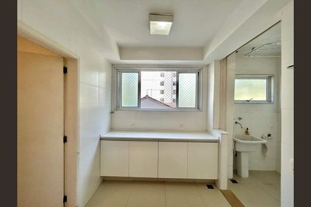 Apartamento à venda com 152m², 4 quartos e 2 vagas