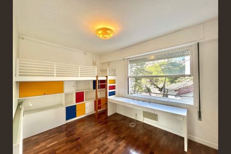 Apartamento à venda com 152m², 4 quartos e 2 vagas