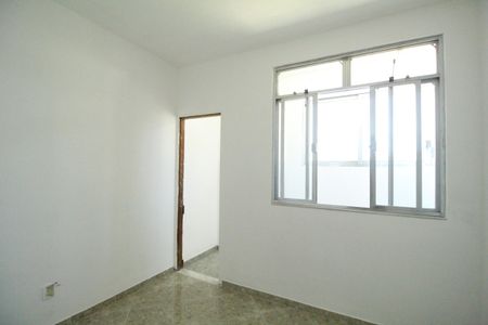 Quarto de kitnet/studio para alugar com 1 quarto, 34m² em Taquara, Rio de Janeiro