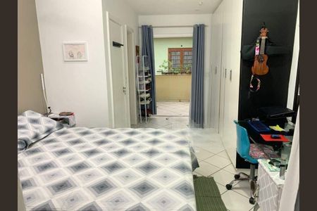 Casa à venda com 200m², 3 quartos e 2 vagas