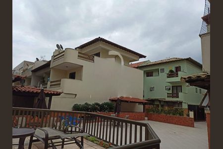 Casa à venda com 200m², 3 quartos e 2 vagas