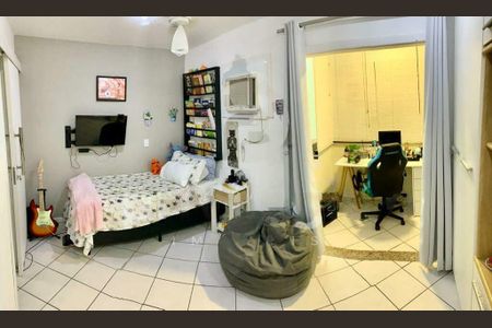 Casa à venda com 3 quartos, 200m² em Recreio dos Bandeirantes, Rio de Janeiro