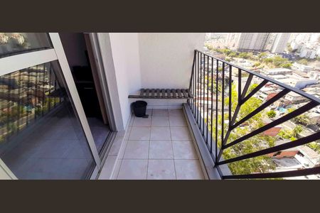 Sacada da Sala de apartamento à venda com 2 quartos, 64m² em Veloso, Osasco