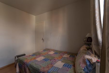 Quarto 2 de apartamento à venda com 2 quartos, 50m² em São João Batista, Belo Horizonte