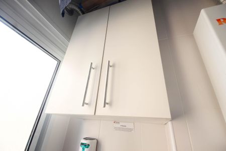 Apartamento à venda com 42m², 2 quartos e sem vaga Apartamento à venda com 42m², 2 quartos e sem vagaÁrea de serviço