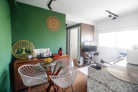 Sala de apartamento à venda com 2 quartos, 42m² em Santa Teresinha, São Paulo
