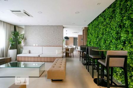 Apartamento à venda com 42m², 2 quartos e sem vaga Apartamento à venda com 42m², 2 quartos e sem vagaÁrea comum