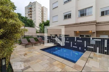 Apartamento à venda com 42m², 2 quartos e sem vaga Apartamento à venda com 42m², 2 quartos e sem vagaPiscina