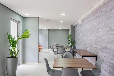 Apartamento à venda com 40m², 1 quarto e sem vaga Apartamento à venda com 40m², 1 quarto e sem vagaÁrea comum - Salão de festas