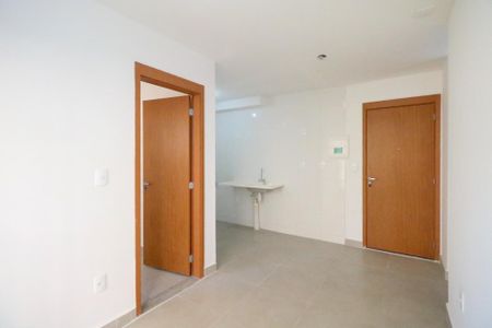 Sala de apartamento para alugar com 2 quartos, 36m² em Vila Palmares, São Caetano do Sul