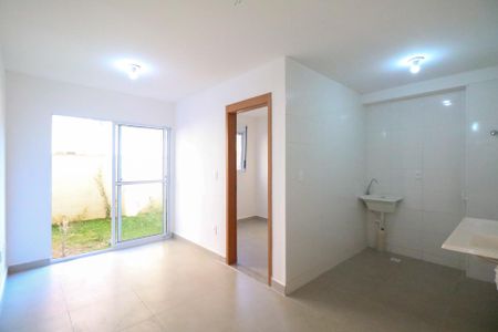 Sala de apartamento para alugar com 2 quartos, 36m² em Vila Palmares, São Caetano do Sul