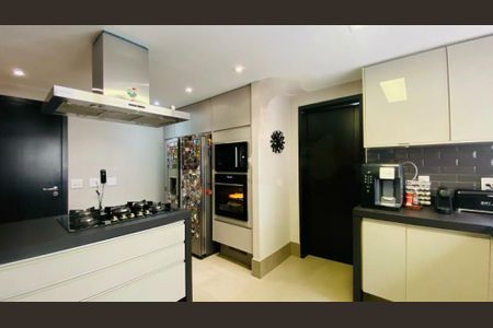 Apartamento à venda com 258m², 3 quartos e 4 vagas