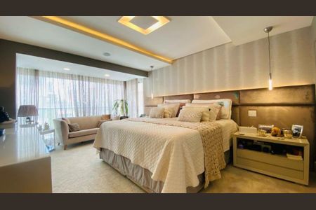 Apartamento à venda com 258m², 3 quartos e 4 vagas