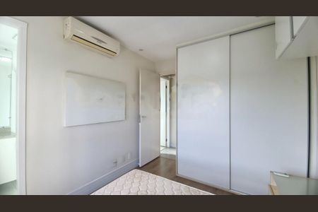 Apartamento à venda com 2 quartos, 71m² em Campo Belo, São Paulo