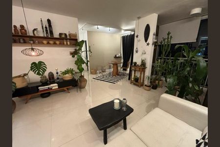 Apartamento à venda com 3 quartos, 69m² em Jardim Prudência, São Paulo