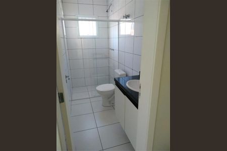 Casa à venda com 3 quartos, 129m² em Jardim Luanda, São Paulo