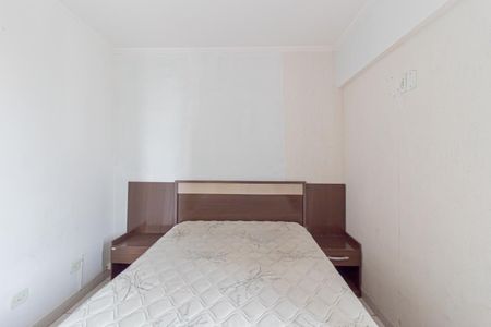 Quarto 2 de apartamento para alugar com 2 quartos, 55m² em Vila Londrina, São Paulo