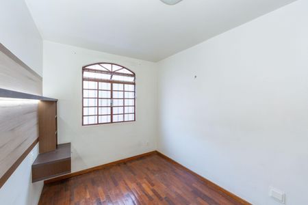 Apartamento à venda com 62m², 3 quartos e 1 vagaQuarto 2