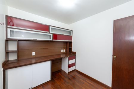 Apartamento à venda com 62m², 3 quartos e 1 vagaQuarto
