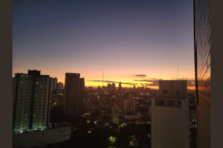 Vista de apartamento à venda com 3 quartos, 87m² em Sumaré, São Paulo