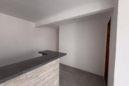 Sala de casa para alugar com 1 quarto, 70m² em Bar dos Cavaleiros, Duque de Caxias