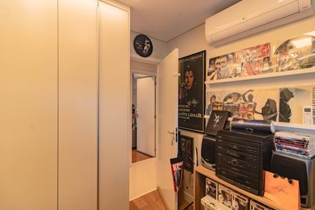 Quarto  de apartamento à venda com 3 quartos, 84m² em Vila da Saúde, São Paulo
