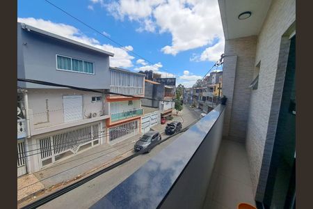 Sacada de casa à venda com 3 quartos, 270m² em Bandeiras, Osasco