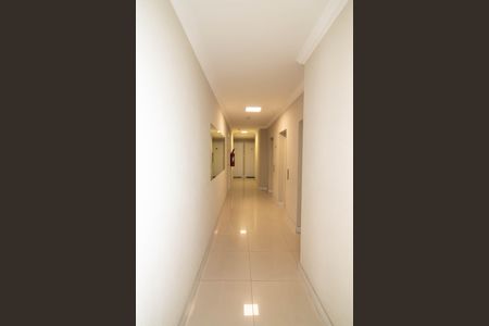 Apartamento à venda com 83m², 3 quartos e 2 vagas Apartamento à venda com 83m², 3 quartos e 2 vagasHall de entrada
