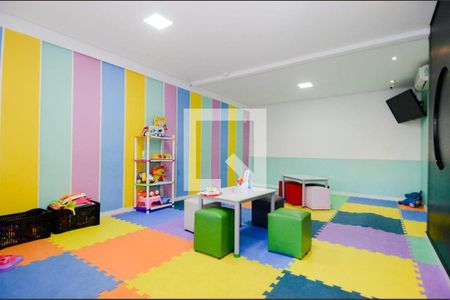 Apartamento à venda com 83m², 3 quartos e 2 vagas Apartamento à venda com 83m², 3 quartos e 2 vagasÁrea comum