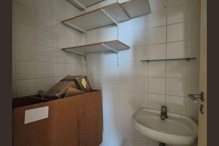 Apartamento à venda com 70m², 2 quartos e 2 vagasLavabo