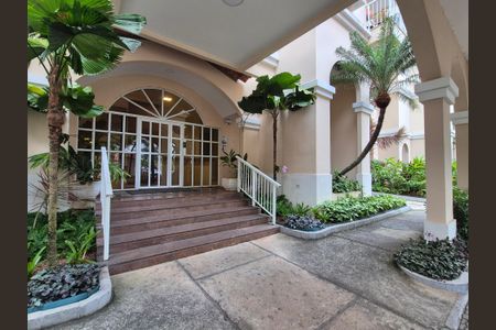 Apartamento à venda com 70m², 2 quartos e 2 vagasFachada